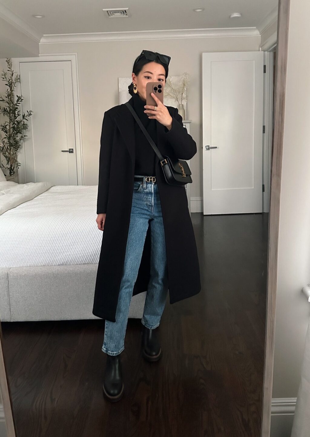 petite straight jeans with chelsea boots